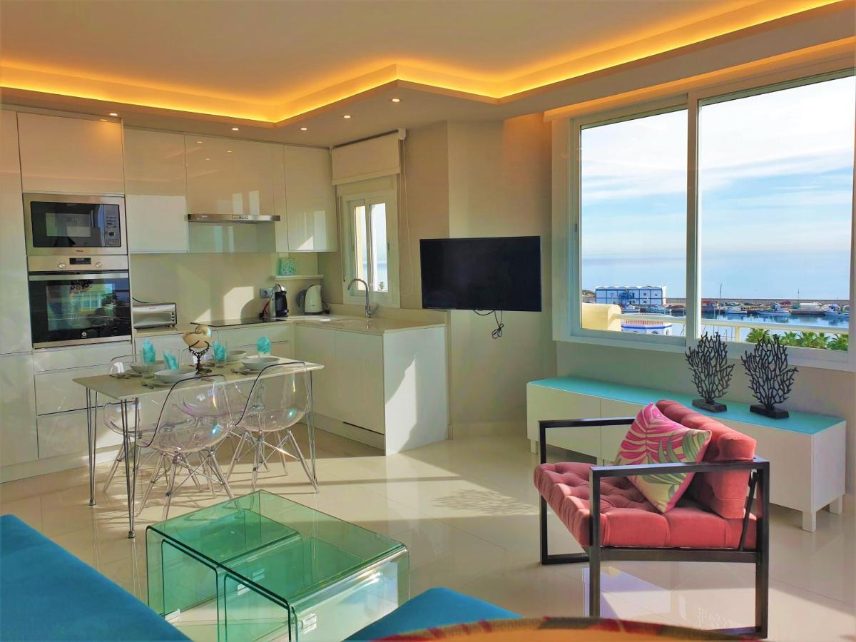 Fabulous Apartment In Front Of Sea & Marina With Incredible Views Estepona Exterior photo